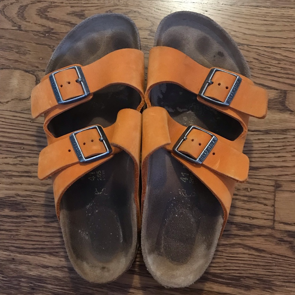 Birkenstock Arizona. Orange suede. Size 41.